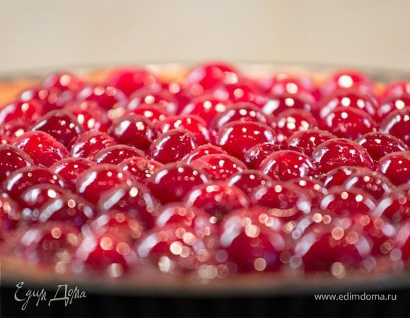 Тирольский пирог с вишней Тирольский пирог с вишней