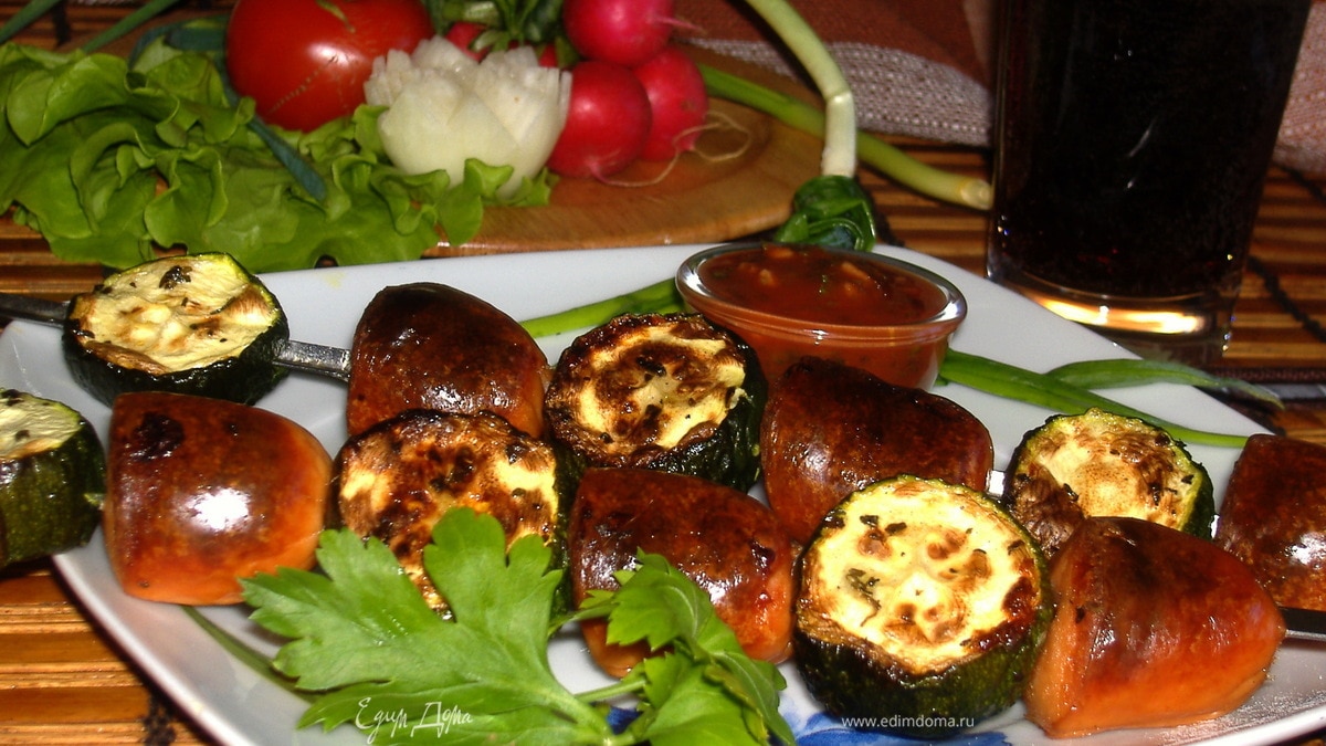 Сосиски (сардельки) по-баварски