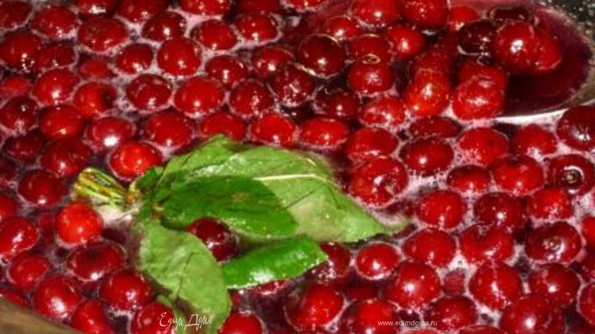 Вишневое варенье