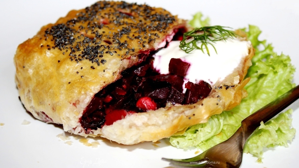 Пирожки со свекольной начинкой