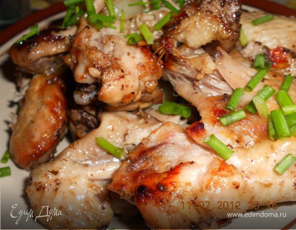 Крылышки в сливовом соусе Крылышки в сливовом соусе
