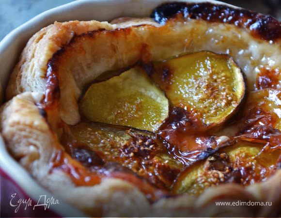 Тарт с инжиром и сыром Камамбер