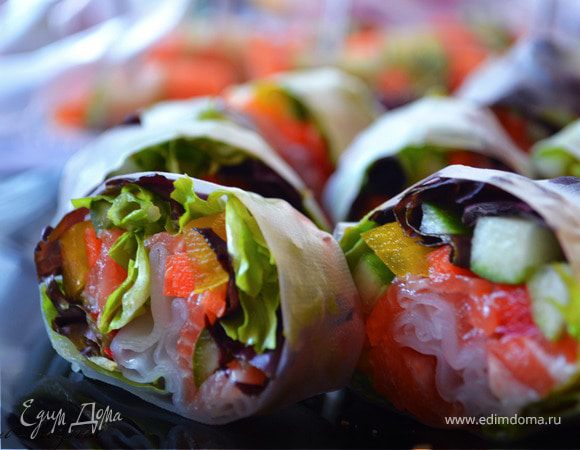 Роллы с лососем (Spring-rolls) Роллы с лососем (Spring-rolls)