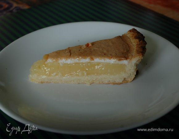 Лимонный пирог с меренгой