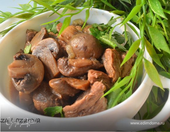 Паприкаш, или мясо по-венгерски с грибами