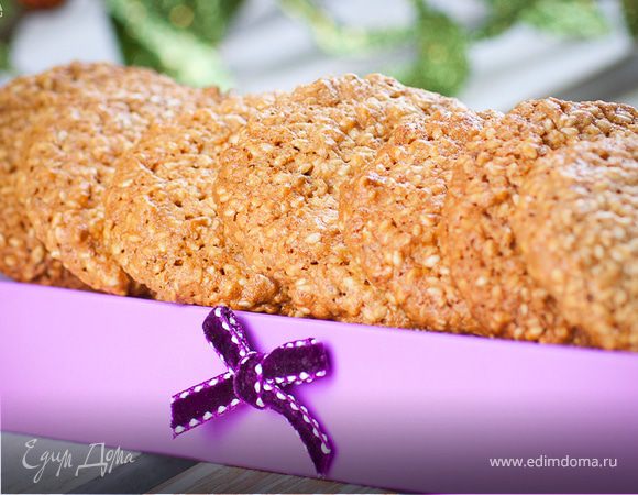 Миндальное печенье с кунжутом Миндальное печенье с кунжутом