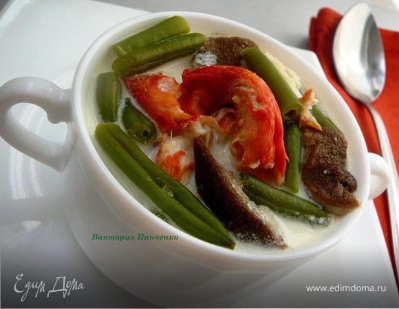 Фрикасе из крабов с белыми грибами Фрикасе из крабов с белыми грибами