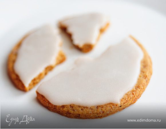 Апельсиново-имбирные печешки с ромовой глазурью (Orange gingerbread cookies with rum glaze)