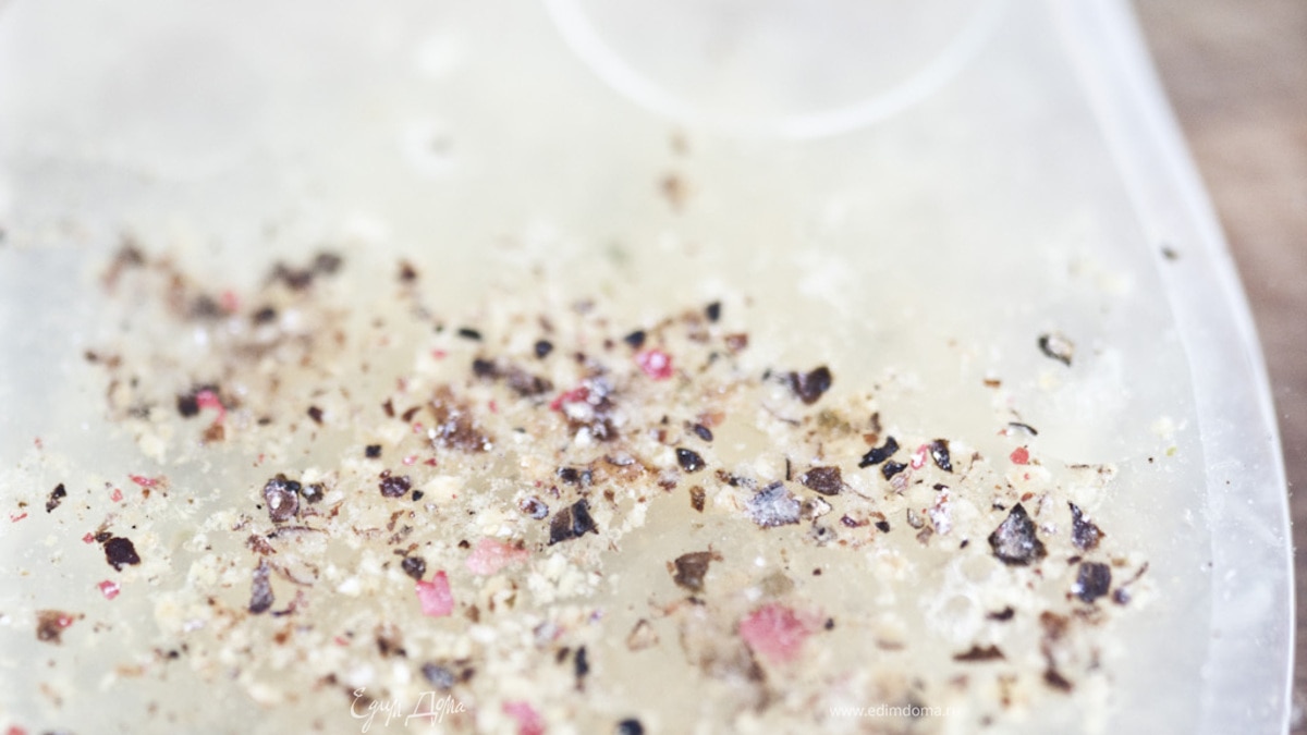 Смесь, заменяющая соль. Вариант третий — пряно, но не остро