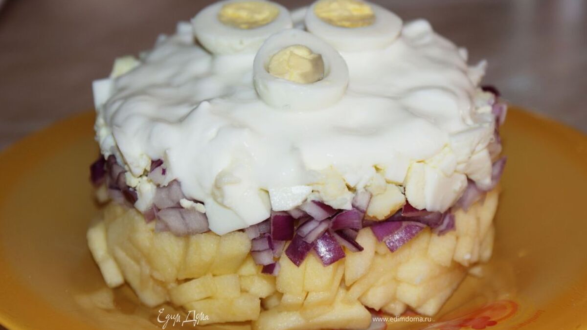 Салат из яблок