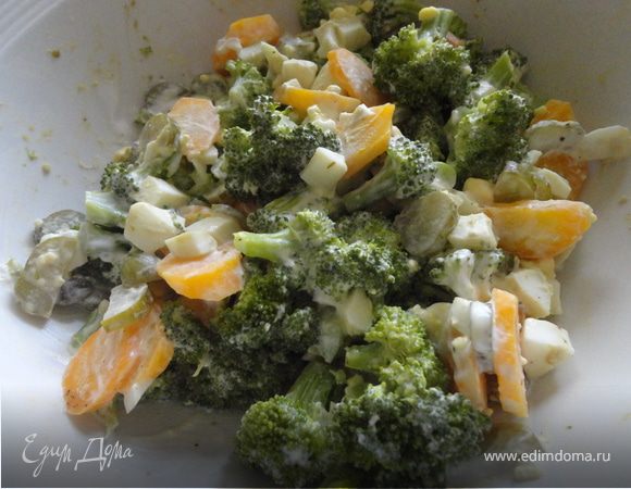 Салат с брокколи 