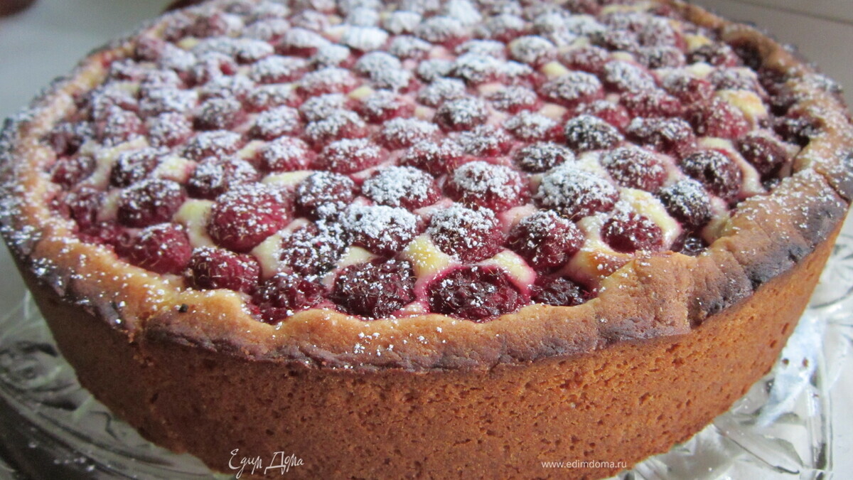 Творожный пирог с малиной