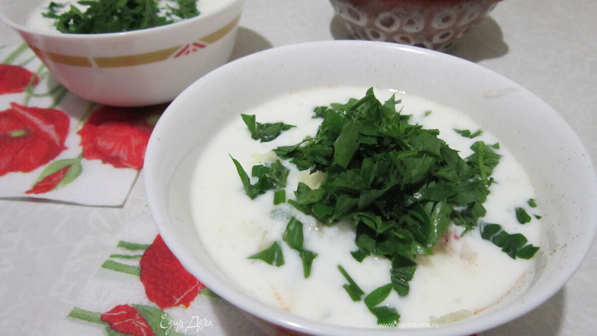 Холодный суп с огурцами