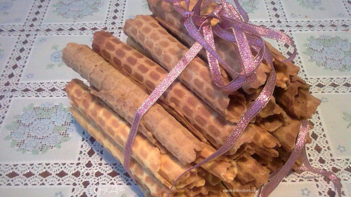 Хрустящие вафельные трубочки