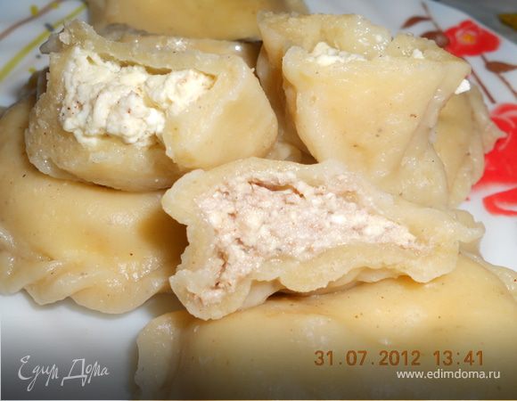 Вареники с творожно-ореховой начинкой Вареники с творожно-ореховой начинкой