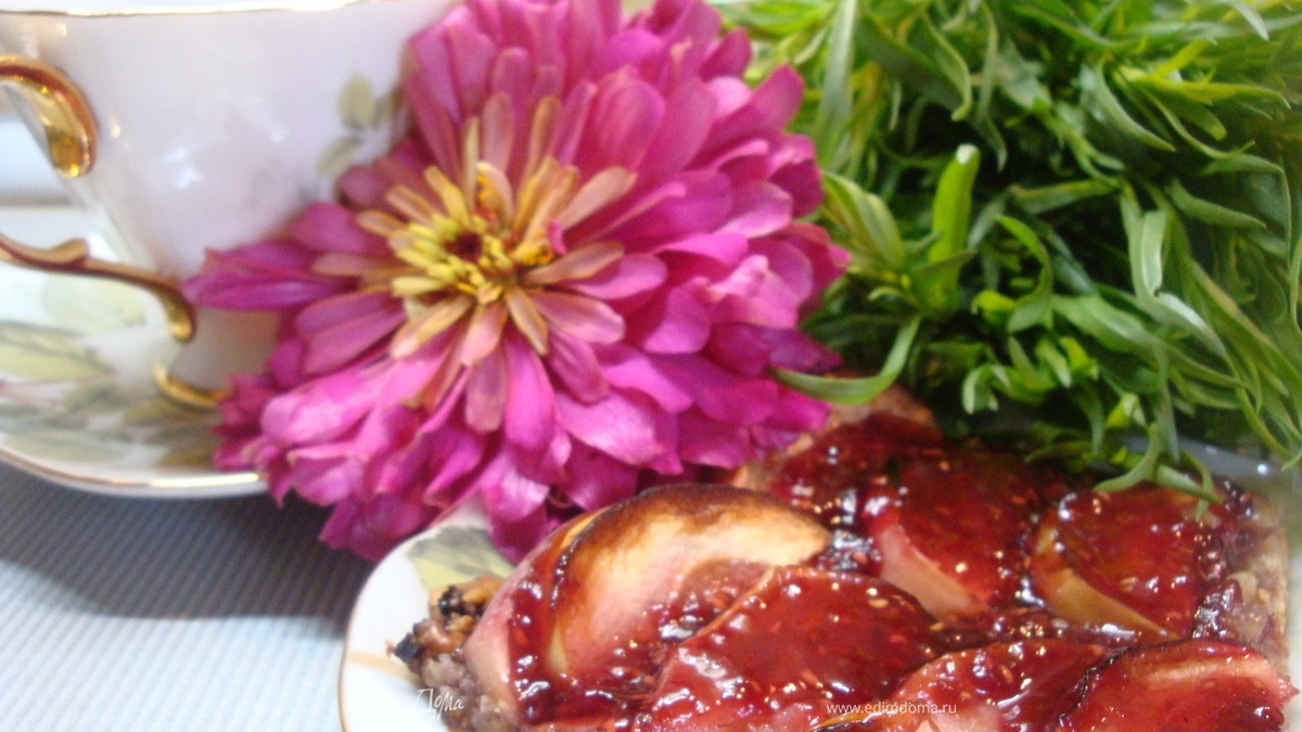 Яблочный пирог с огоньком