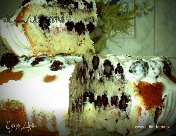 Торт с ежевикой