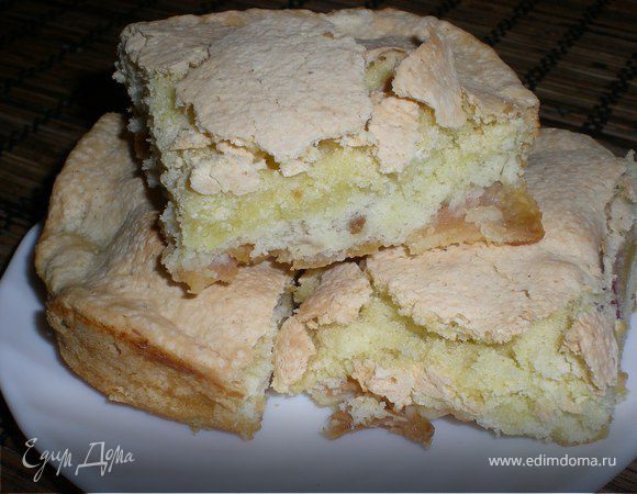 Яблочный пирог с сахарной корочкой Яблочный пирог с сахарной корочкой