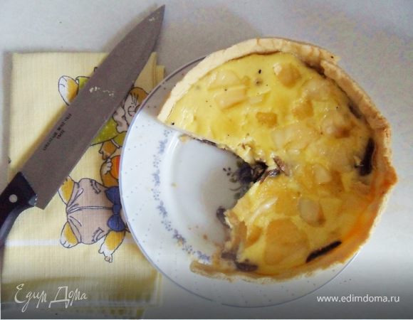 Киш с грибами и сыром