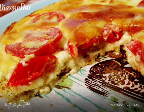 На скорую руку: Пирог с брынзой и помидорами в сметанной заливке 
