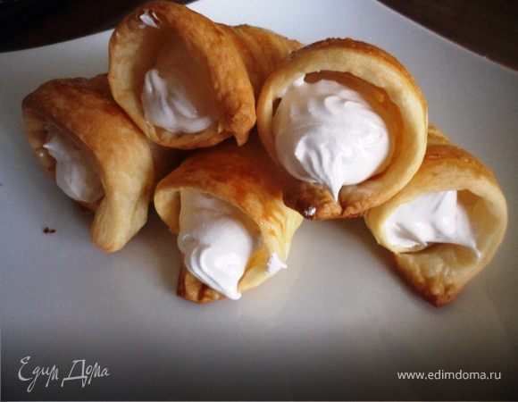 Слоеные трубочки "Привет из детства" Слоеные трубочки "Привет из детства"