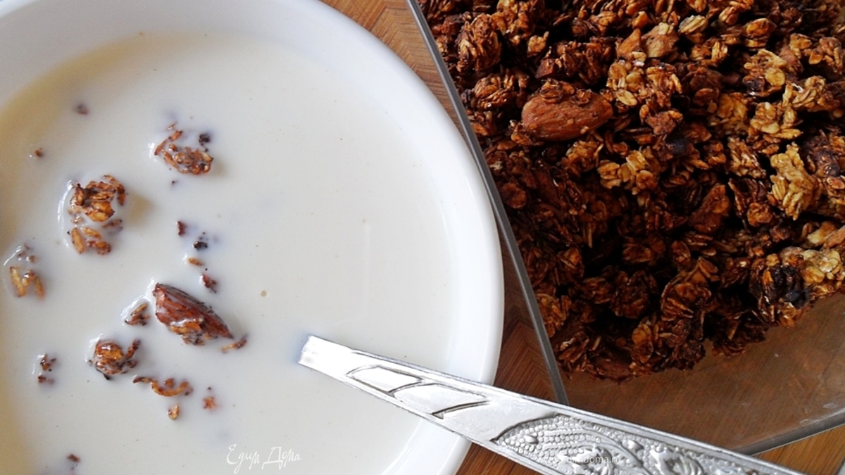 Банановые мюсли к завтраку