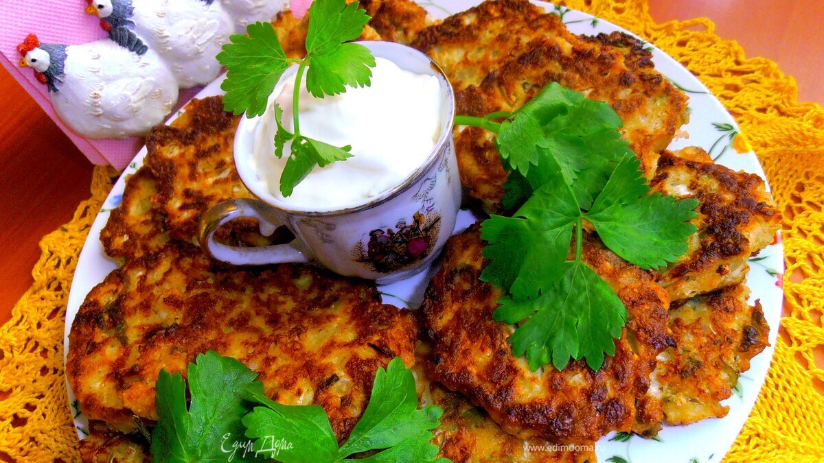 Оладушки из китайской капусты с брынзой