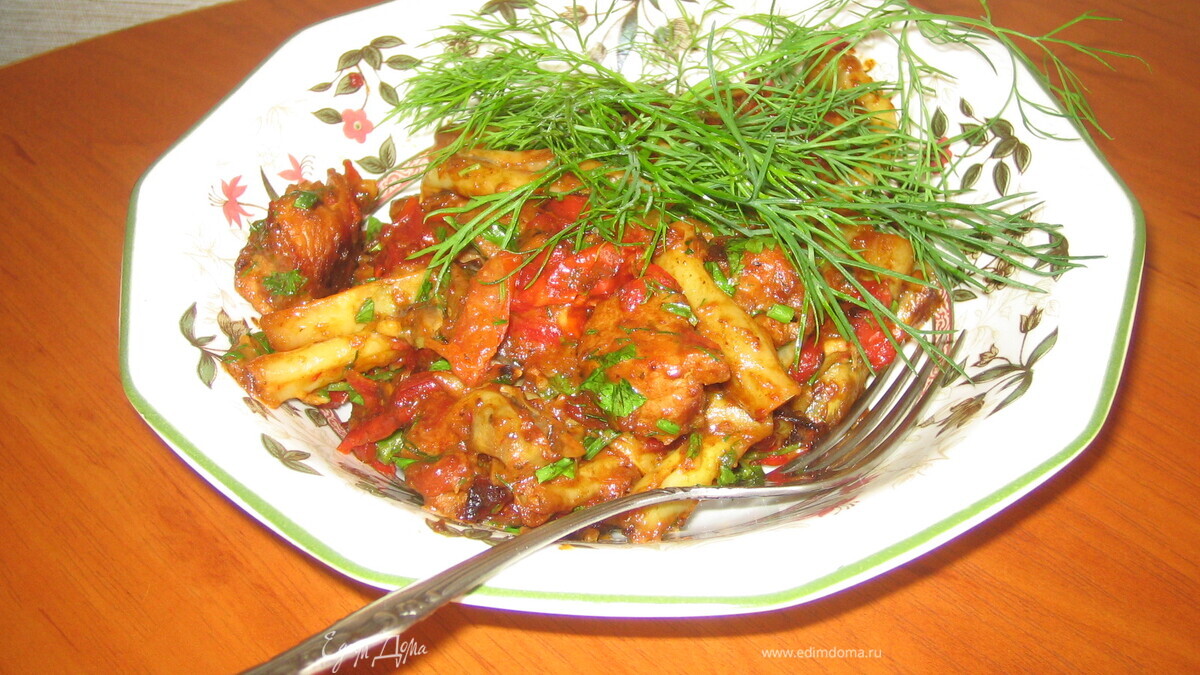 Мясо, тушенное со стручковой фасолью