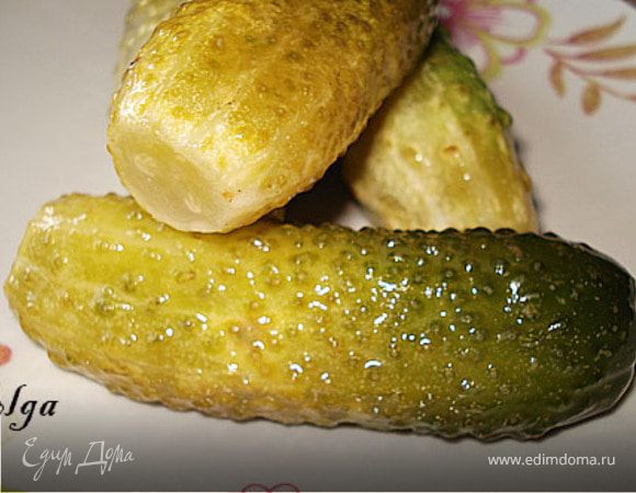Быстрые маринованные огурцы с лимоном