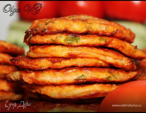 Помидорно-кабачковые оладушки Помидорно-кабачковые оладушки