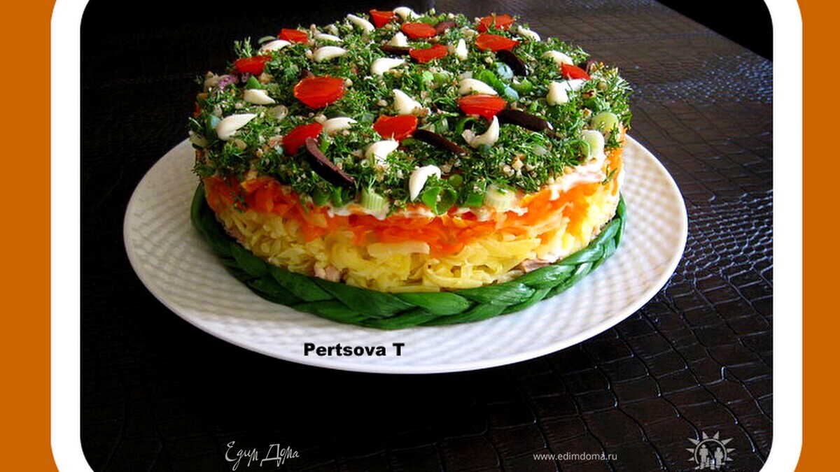 Салат с тунцом