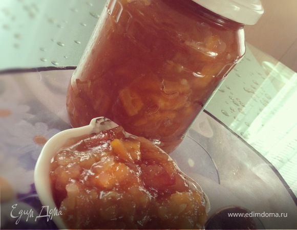 Яблочное повидло  с апельсином и грецкими орехами