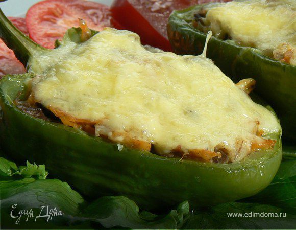 перцы, фаршированные куриными сердечками и перловкой