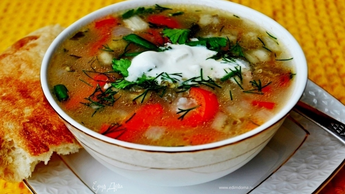 Суп куриный с рисом и сезонными овощами