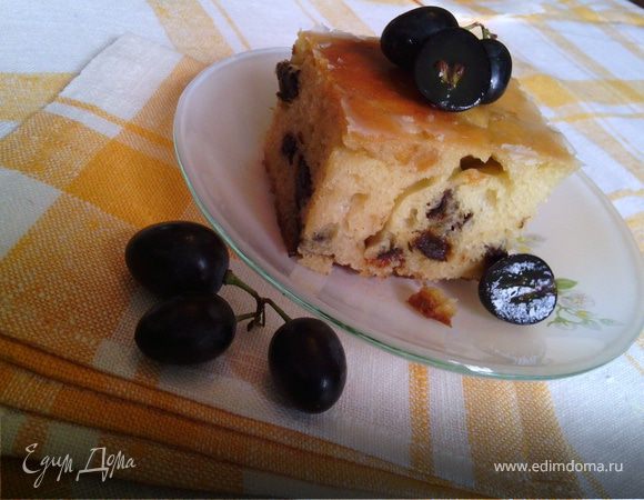 Ромовые пирожные с черносливом и цукатами