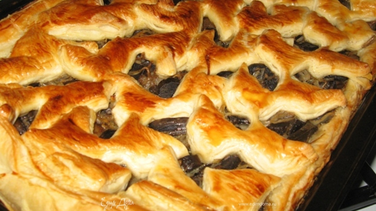 Пирог с капустой и грибами