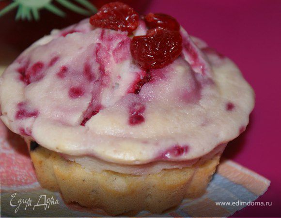 Маффины с малиновым кремом и шоколадом