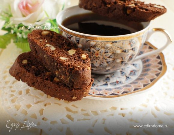Шоколадные бискотти с грецкими орехами