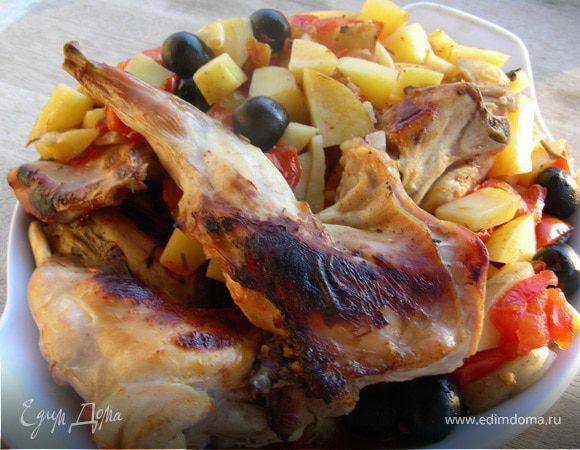 Кролик по-итальянски с оливками, базиликом и  розмарином