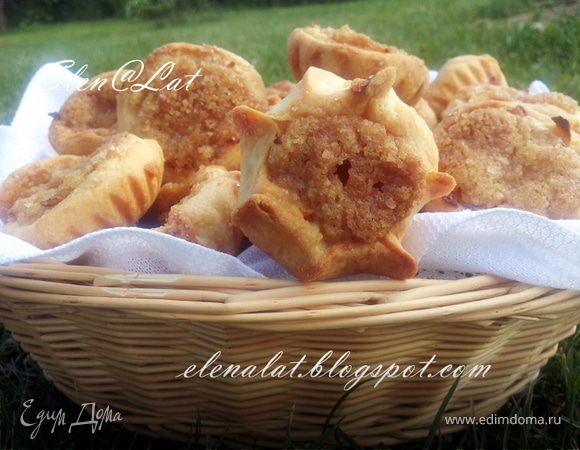 Печенье с яблочной начинкой и коричневым сахаром