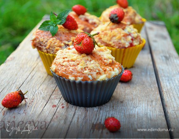 Клубничные маффины с овсяными хлопьями и имбирем Клубничные маффины с овсяными хлопьями и имбирем