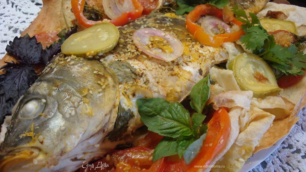 Фирменный карп в лаваше