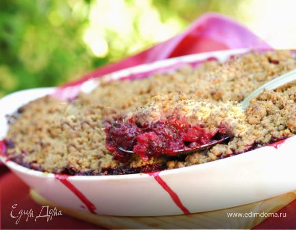 Крамбл со сливами и шоколадом (Plump and chocolate crumble) Крамбл со сливами и шоколадом (Plump and chocolate crumble)