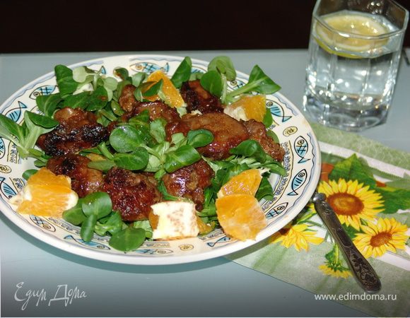 Листовой салатик с куриной печенью