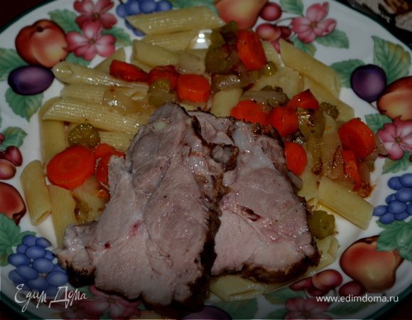 Тушеное мясо с чесноком