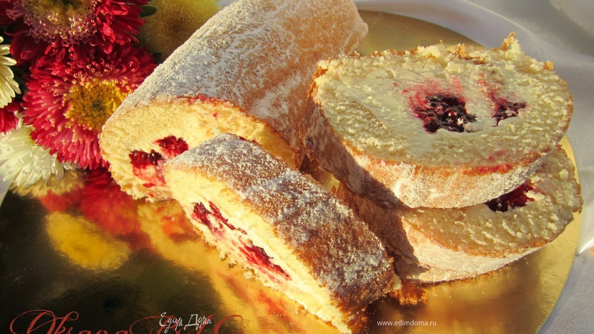 Необыкновенно нежный бисквитный рулет с молочно-масляным кремом. ГОТОВИМ ВМЕСТЕ С "HOMEQUEEN CORPORATION"