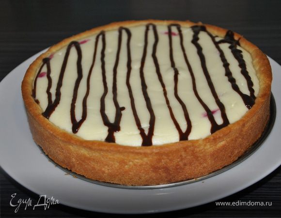 Нежный пирог-запеканка с малиной