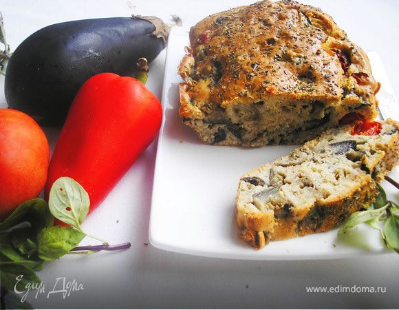 Кекс с баклажанами и помидорами черри Кекс с баклажанами и помидорами черри