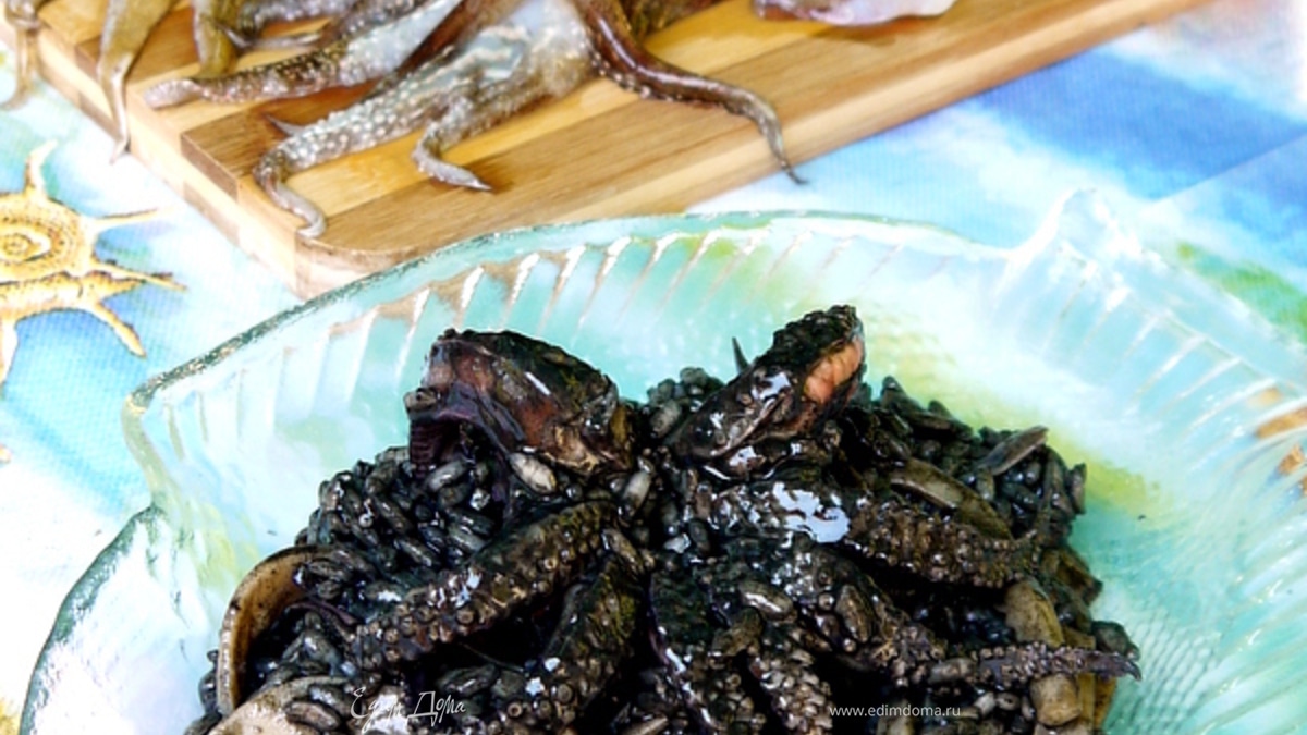 Ризотто с чернилами каракатицы