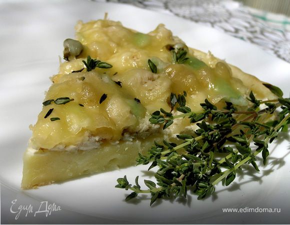 Пицца с курицей, каперсами и кедровыми орешками Пицца с курицей, каперсами и кедровыми орешками